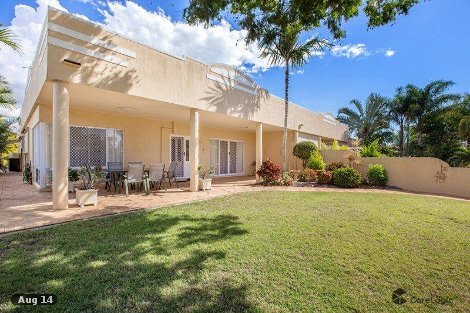 2/215 Esplanade, Pialba, QLD 4655