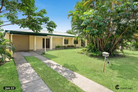 32 Oak St, Holloways Beach, QLD 4878