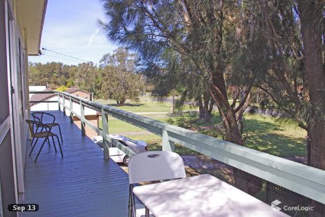 30 Orient Ave, Orient Point, NSW 2540