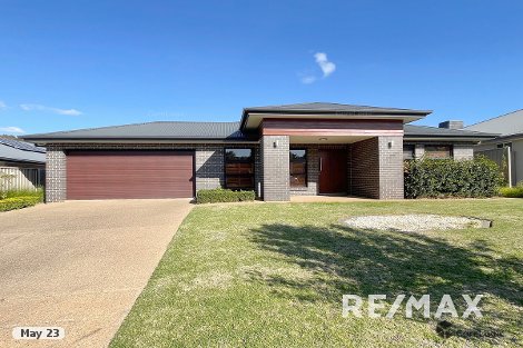 107 Strickland Dr, Boorooma, NSW 2650