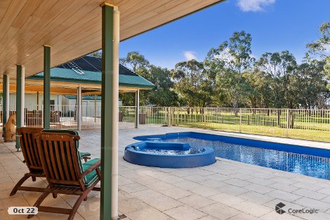 120 Byford Meadows Dr, Oakford, WA 6121