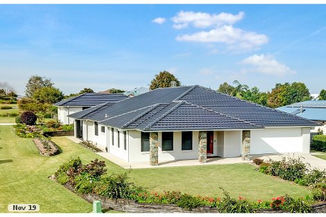 1 Macaranga St, Maleny, QLD 4552