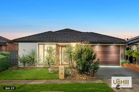 19 Yearling Cres, Clyde North, VIC 3978