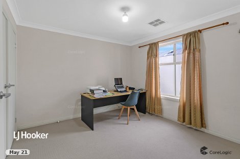 17 Phillipson Cct, Mawson Lakes, SA 5095