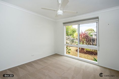 1/9 Macmeikan St, Whittlesea, VIC 3757