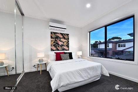 2/13 Batman St, Aberfeldie, VIC 3040