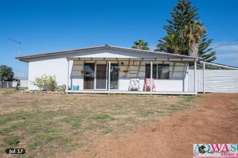 9 Tarwhine Pl, Golden Bay, WA 6174