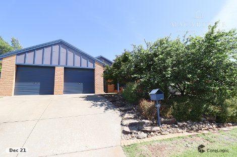 34 Mckeown St, Estella, NSW 2650