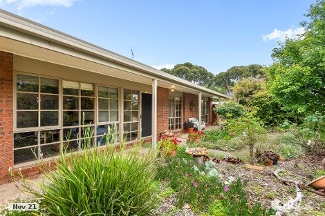 17 Cunningham Dr, Bellbrae, VIC 3228