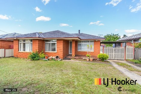 20 Harvey St, Macquarie Fields, NSW 2564