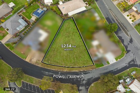 4 Powell Ave, Cardigan Village, VIC 3352