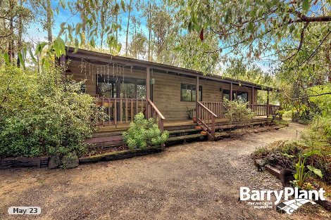 3 Colin Ave, Cockatoo, VIC 3781