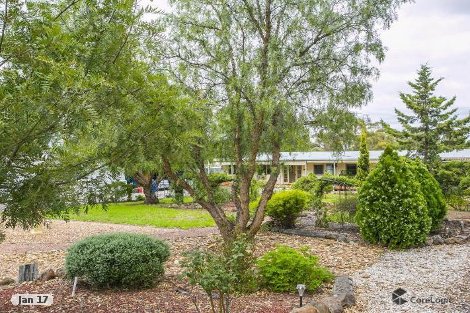 12 Cairn Curran Rd, Baringhup, VIC 3463