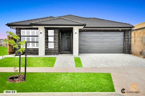 39 Stonneyburn Rd, Thornhill Park, VIC 3335