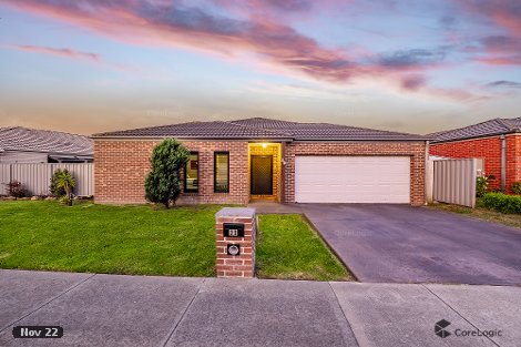 30 Thurvaston Cres, Cranbourne East, VIC 3977