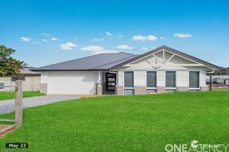 10 Tobago Pde, Lake Cathie, NSW 2445