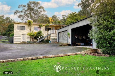 25 Bridgewater Rd, Seville East, VIC 3139