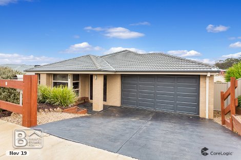 9 Phyllis Cres, Mckenzie Hill, VIC 3451