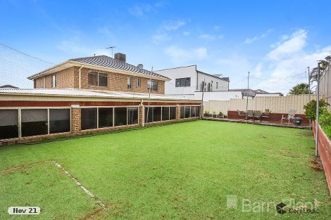 18 Maddingley Rd, Attwood, VIC 3049