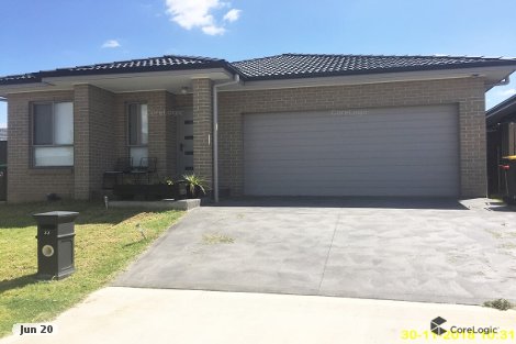 33 Blain Rd, Spring Farm, NSW 2570