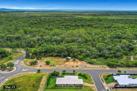 4 Bosun Cct, Tannum Sands, QLD 4680