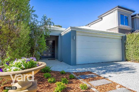 13 Pembroke St, Bicton, WA 6157