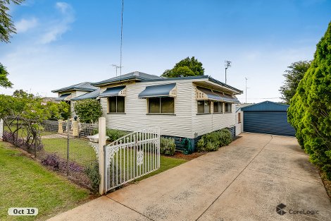 739 Ruthven St, South Toowoomba, QLD 4350