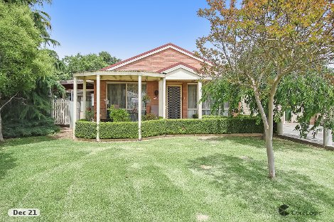 144 Golf Club Dr, Howlong, NSW 2643