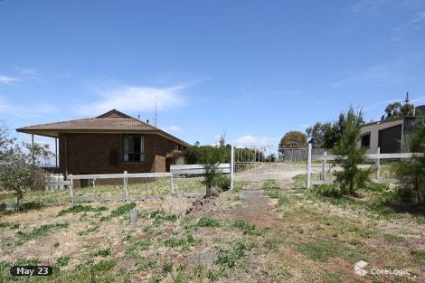 90 Morton St, Learmonth, VIC 3352