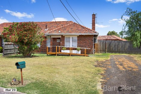 4 Ravenhall St, Braybrook, VIC 3019