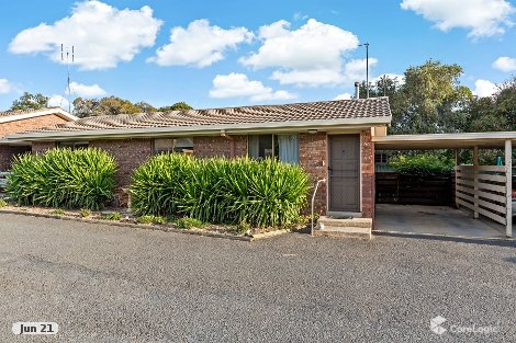 2/8 Clarke St, Kennington, VIC 3550