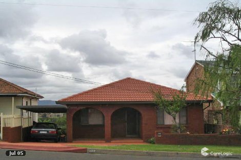 222 Flagstaff Rd, Lake Heights, NSW 2502