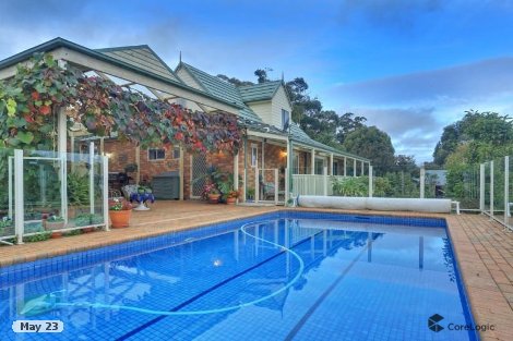 4 Old Beaconsfield Rd, Emerald, VIC 3782