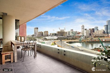 802/50 Lorimer St, Docklands, VIC 3008