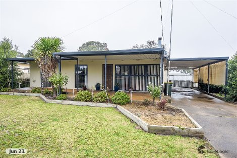 12 Harrow Rd, Edenhope, VIC 3318