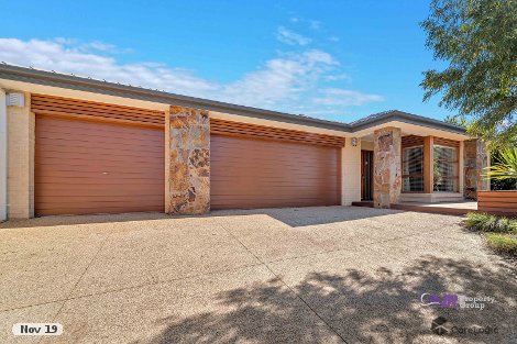 4 Turf Club Bvd, Melton South, VIC 3338