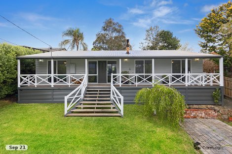 22 Alpine Bvd, Launching Place, VIC 3139