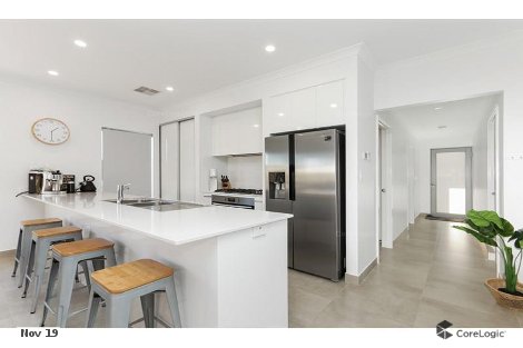 2 Rakitno Cl, Lake Coogee, WA 6166