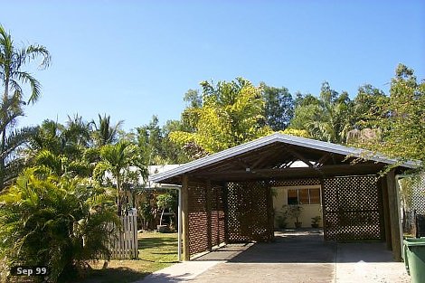 20 Caribbean St, Holloways Beach, QLD 4878