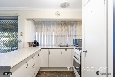 16 Emperor Cl, Seville Grove, WA 6112