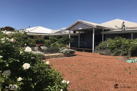 983 Chegwidden Ave, Merredin, WA 6415