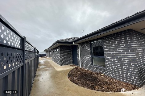 3/2 Nutt St, Deloraine, TAS 7304