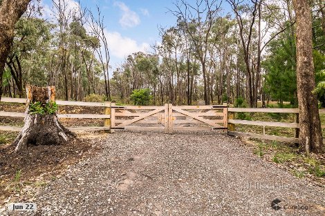 369 Taradale Rd, Drummond North, VIC 3446