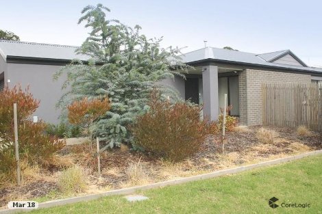 1/6 South Railway Cres, Korumburra, VIC 3950