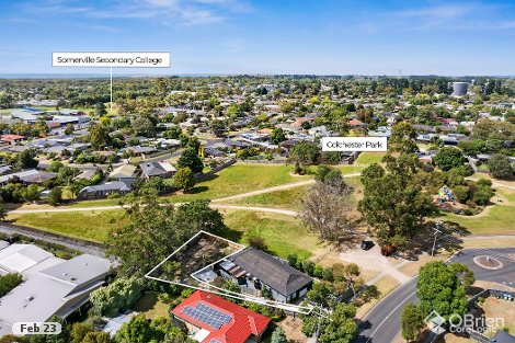 2/27 Pembroke Dr, Somerville, VIC 3912