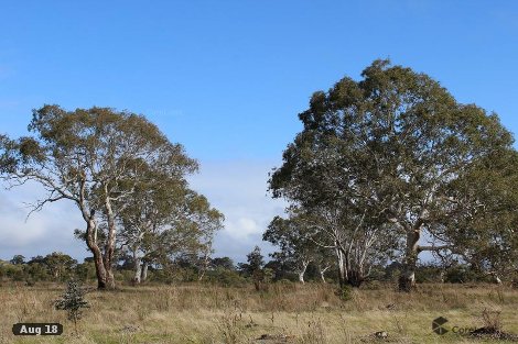 712 Powers Creek-Bourkes Bridge Rd, Kadnook, VIC 3318