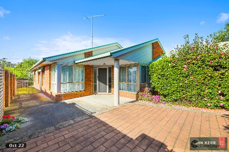 28 Jeeralang Ave, Newborough, VIC 3825