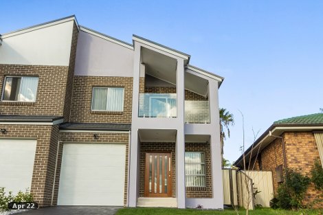 10a Menzies Cct, St Clair, NSW 2759