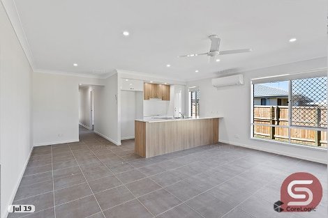 1/10 Larter St, Brassall, QLD 4305