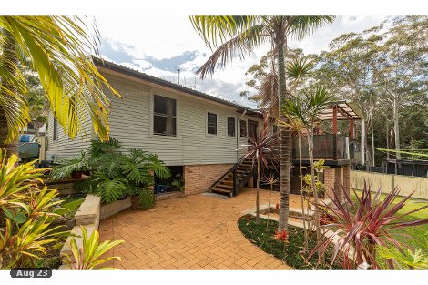 4 Charles St, Smiths Lake, NSW 2428